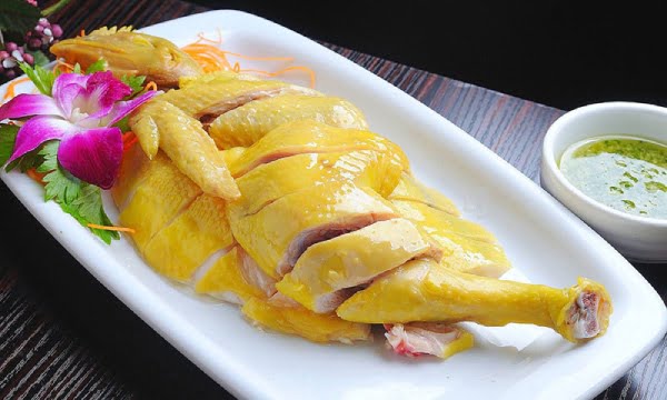 Nâng mũi ăn thịt gà được không