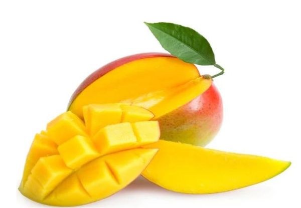 Nâng mũi ăn xoài có được không?